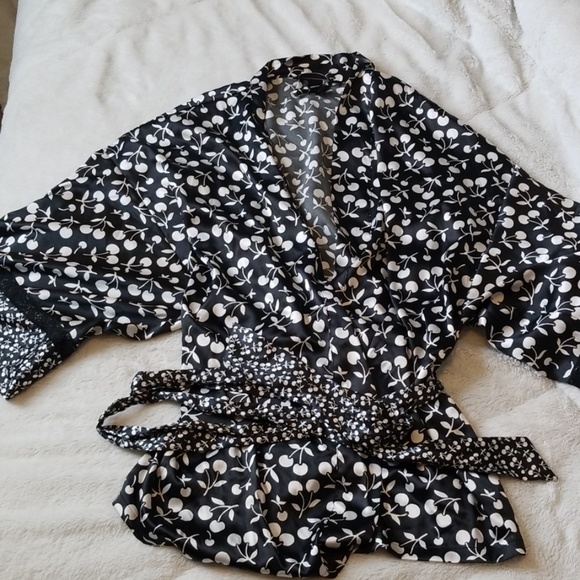 Victoria's Secret Other - Victoria's Secret sexy cherry satin robe